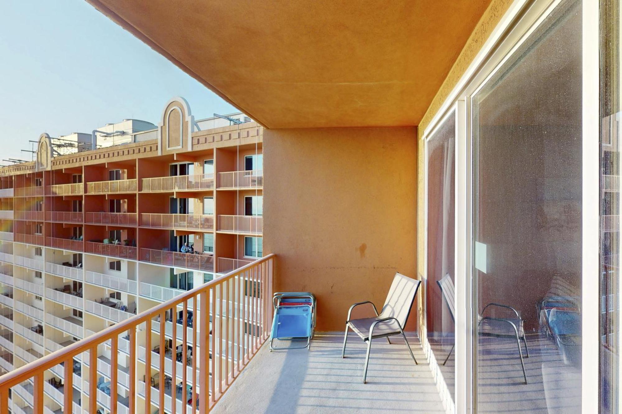 Apartment Shores Of Panama 2218